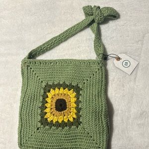 NWT crochet sunflower crossbody purse